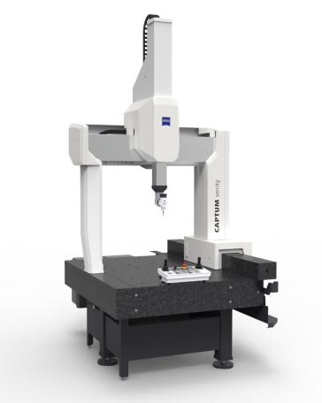 Coordinate measuring machine for dimensional inspection